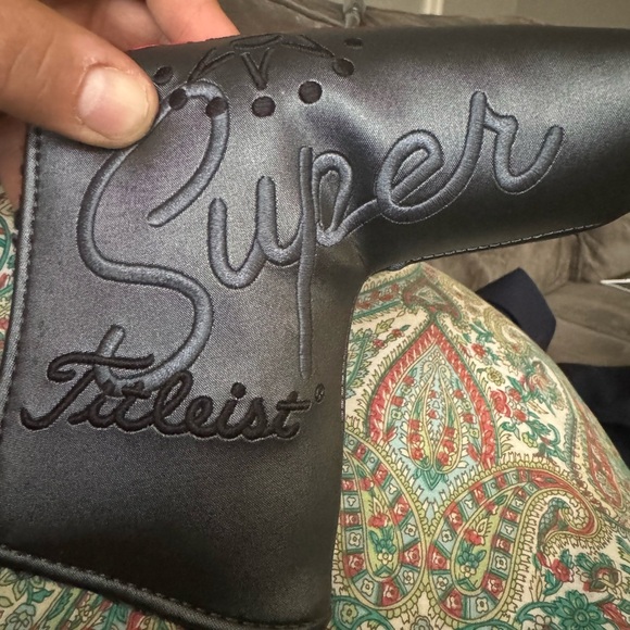 Brand new Scotty Cameron right handed 35 inch 2023 superselect Newport 2 - Picture 4 of 7